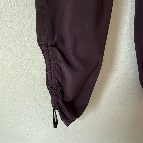 Athleta Womens Size 2 Purple Ruched Bungee Leg Jogger Pants Recycled Polyester - Picture 5 of 9
